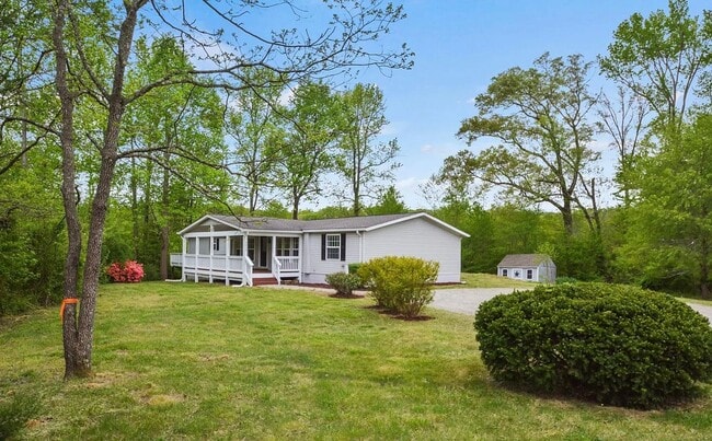 Building Photo - **COMING SOON** Private Country Retreat on 11+ Acres | 3 Bedrooms | 2 Bathrooms | Available Augus...