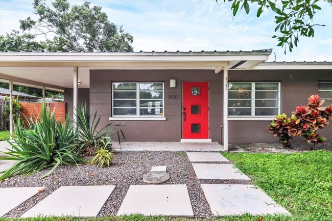 Photo - Charming 3 Bed/2 Bath + Den Home in Ringling Park – Minutes to Downtown Sarasota!