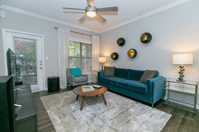 HighlandWalk-6441 - Highland Walk Apartments