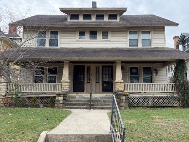 Building Photo - 457/459 E Madison Ave Unit 459