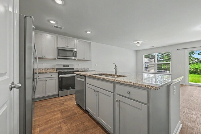 152 Haventree Ct