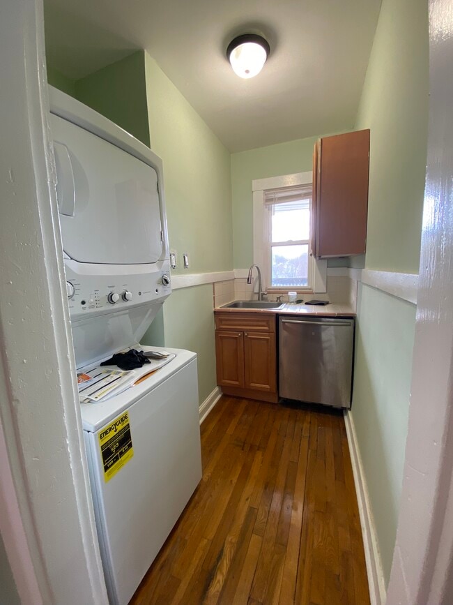 Photo - 4442 Washington St Unit #3