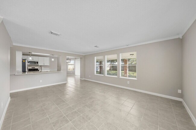 Photo - 21619 Knightsbrook Ln