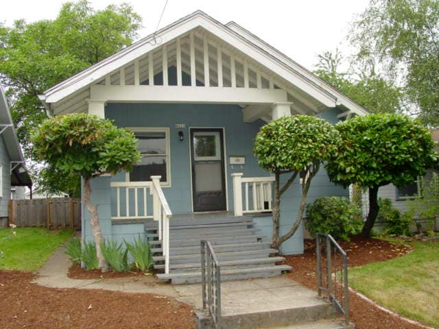 Building Photo - 4611 NE 32nd Ave Rental