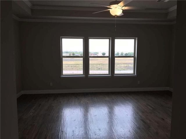 Photo - 6031 Page St