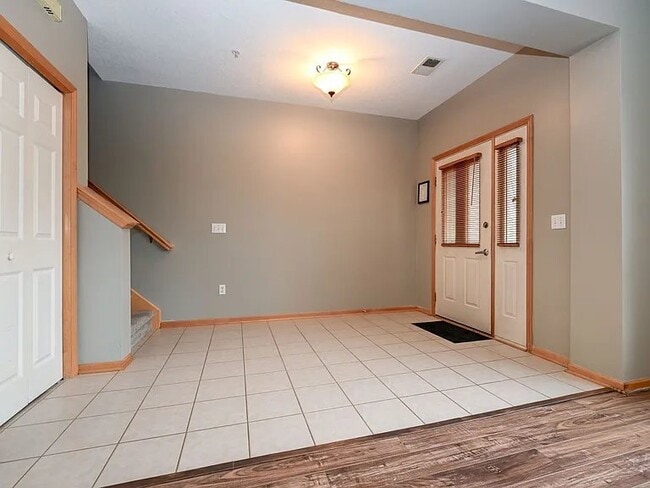 Photo - 770 Wisconsin Ave N