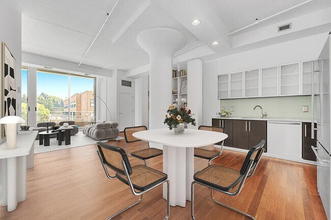 Photo - 99 Gold St Unit 3D