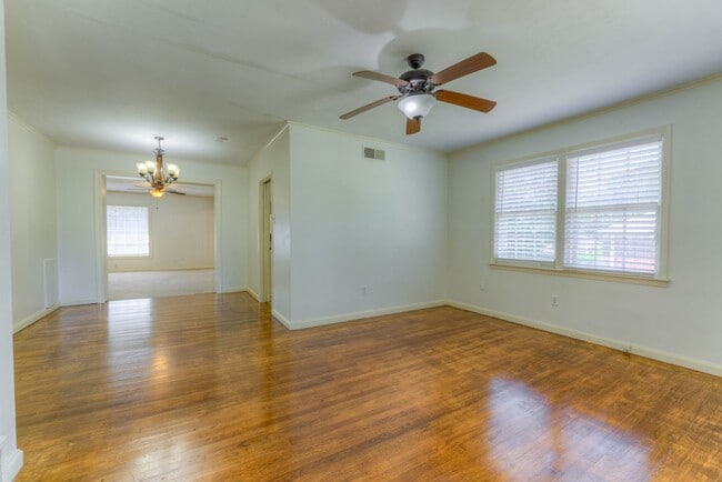 Photo - Move-in Special - 1/2 off first month's rent!