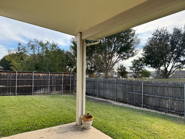 Photo - 5317 Ridgeson Dr