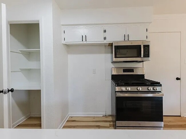 Photo - 46 Rosemoor Dr