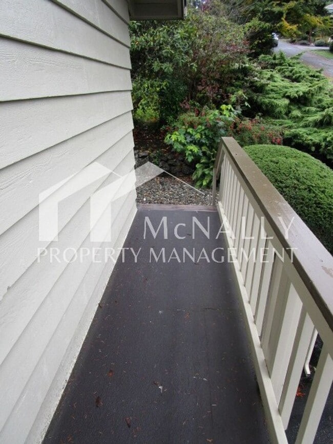 Photo - 7417 Hill Ave Unit 1