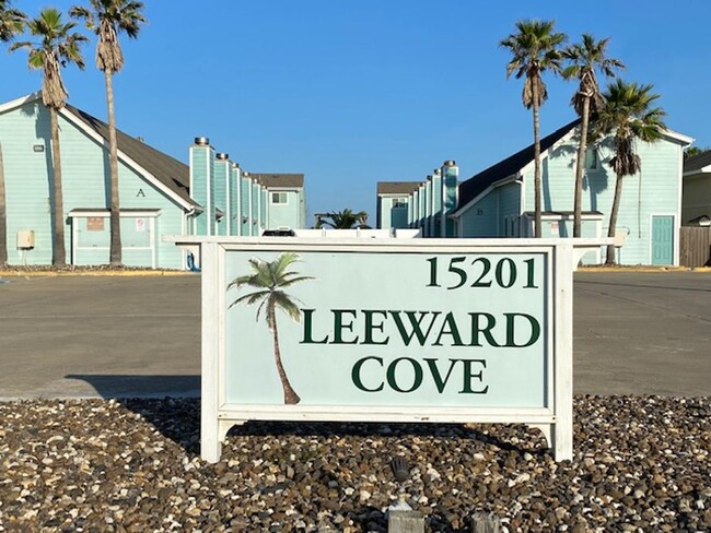 LEEWARD COVE CONDOMINIUMS, UNIT B9 - LEEWARD COVE CONDOMINIUMS, UNIT B9