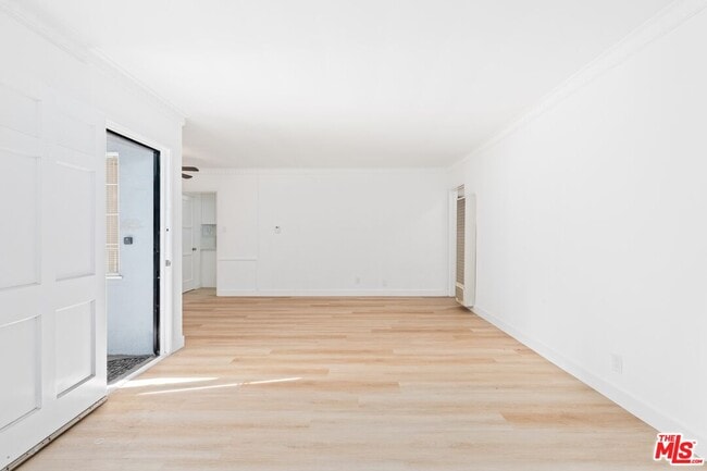 Photo - 1756 Malcolm Ave Unit 3