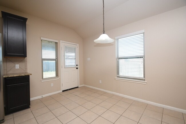 Photo - 10015 Bitternut Hickory Ln