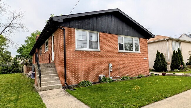 Photo - 7535 W Hanover St Unidad 1