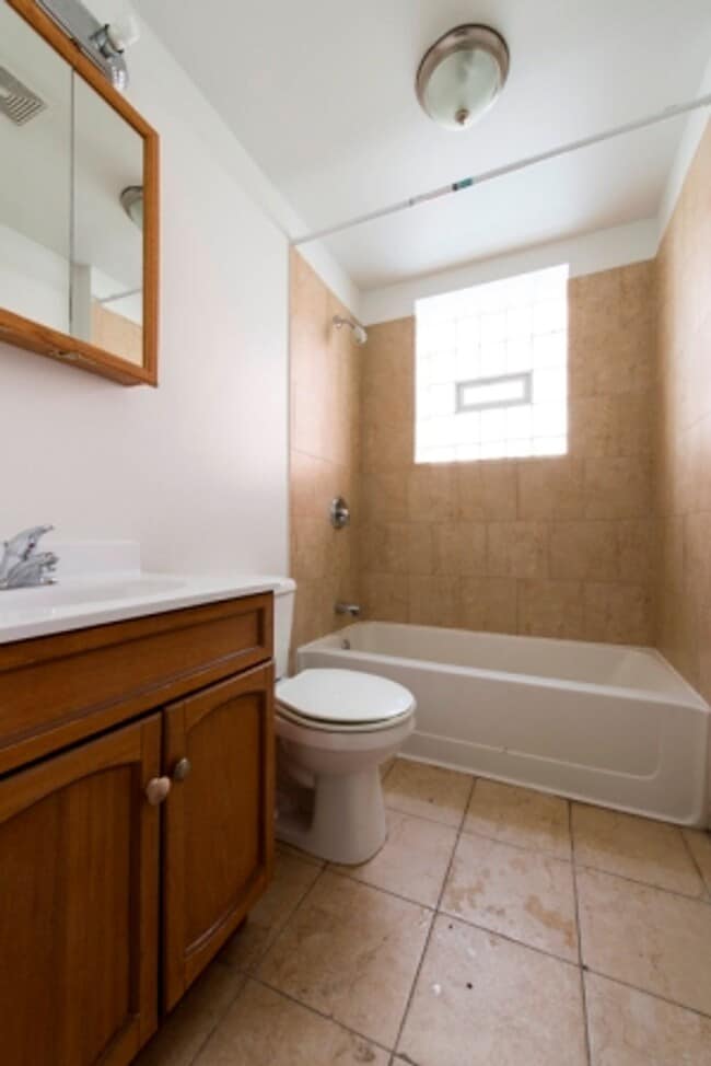 Photo - 7241-49 S Phillips Ave Chicago, IL 60649