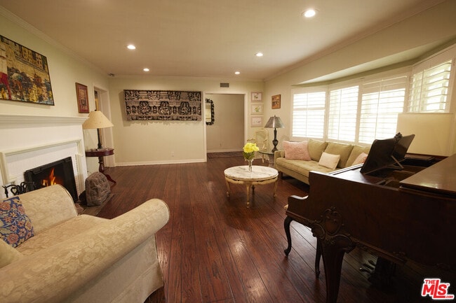 Photo - 11146 Valley Spring Ln