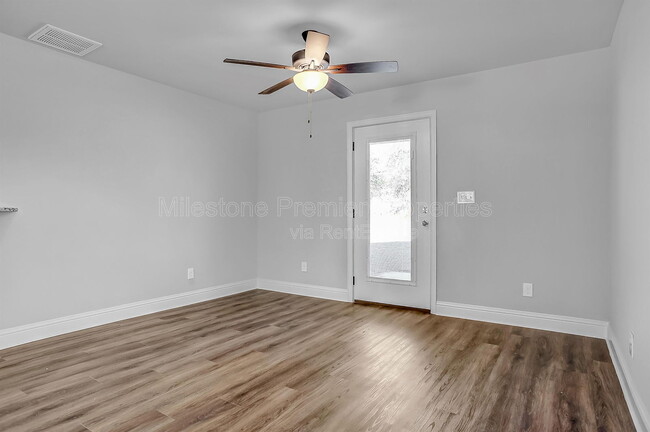 Photo - 2709 W Washington St