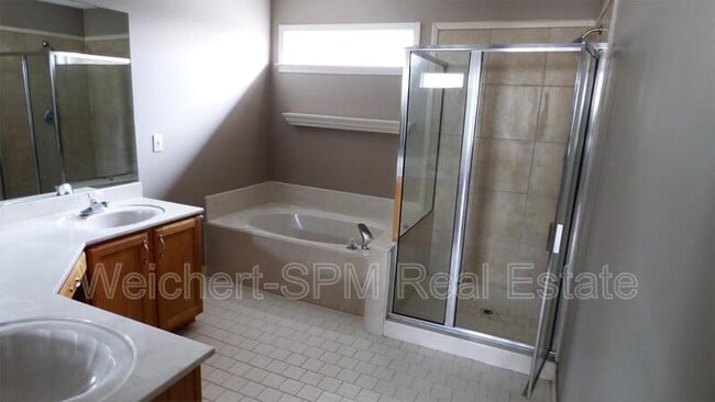 Photo - 8669 N Ashley Glen Cir