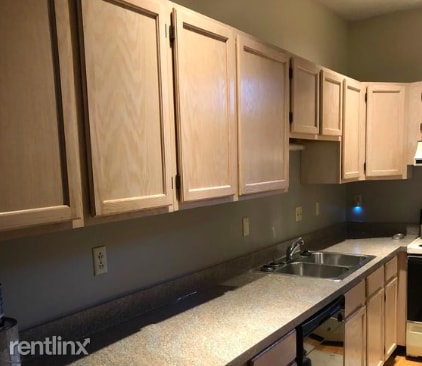 Photo - 2 br, 1 bath Townhome - 735 Hamlet St