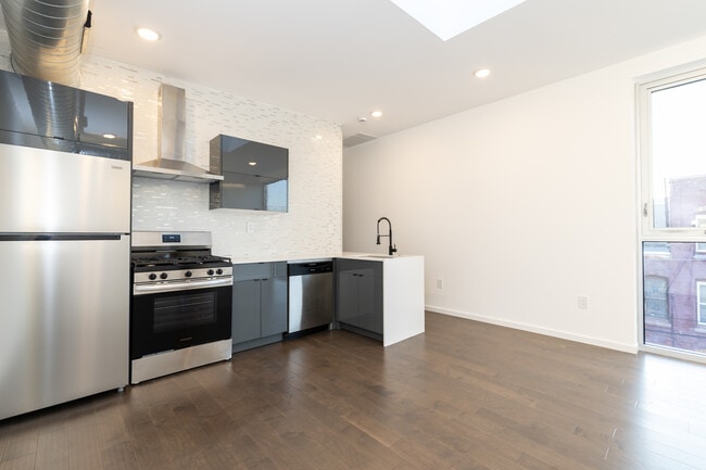 620 Diamond St Unit 2