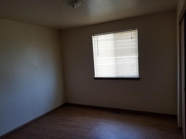 Photo - Charming 3-Bedroom Home in Quiet Cul-de-Sac with Valley Views!