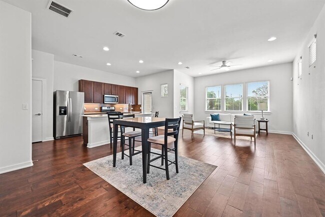 Photo - 8901 Parker Ranch Cir