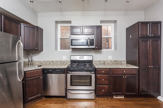 Photo - 2348 W Moffat St Unit 1F