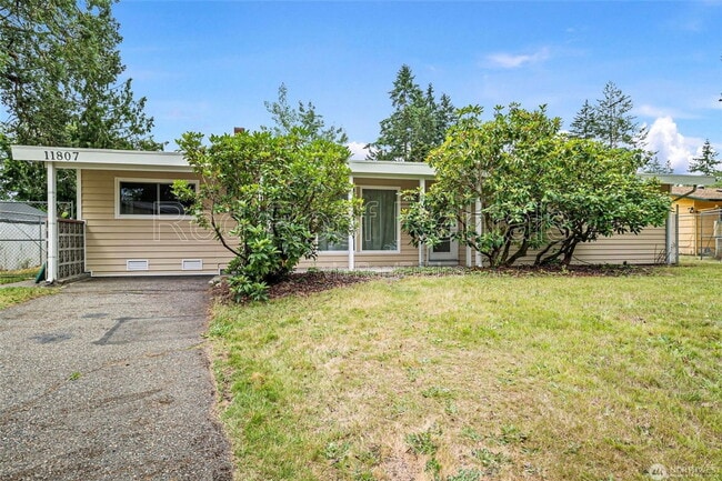 Building Photo - 11807 96th Ave SW