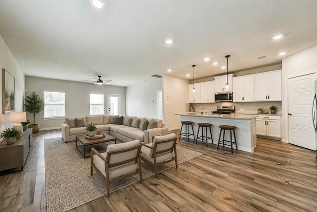 Photo - 8515 Lake Groove Ln