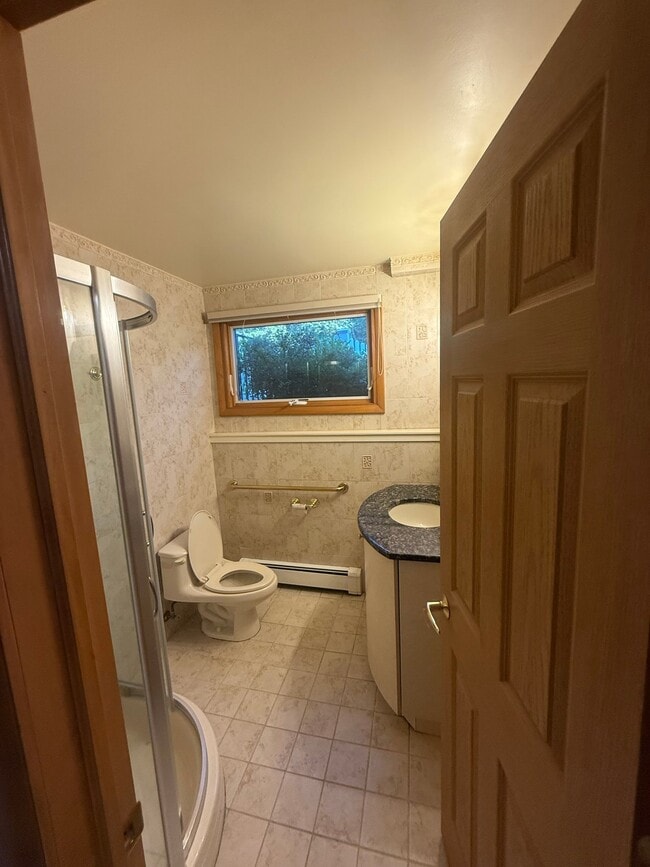 33 Schnabel Rd