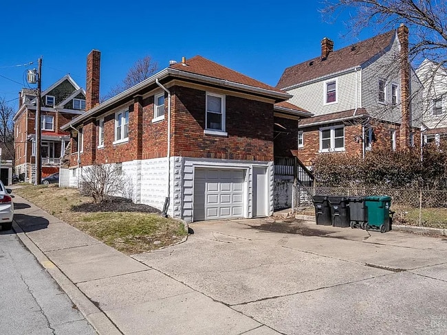 Photo - 2408 Moerlein Ave