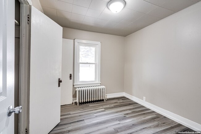 Photo - 579 Mt Vernon St