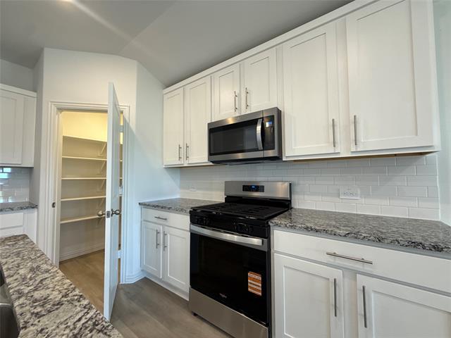 Photo - 2230 Currents Rd