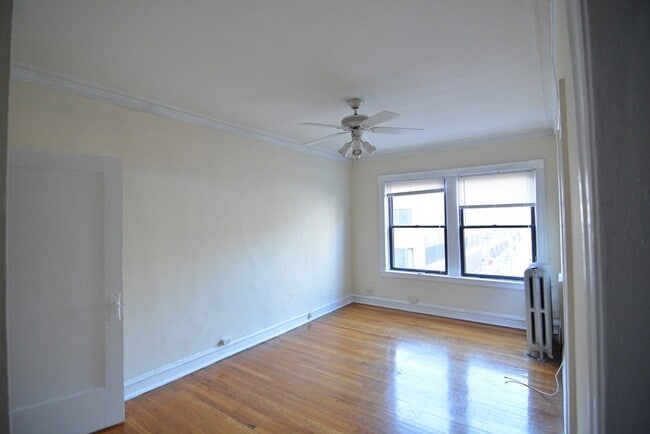 Photo - 1023 N Dearborn St Unidad 502