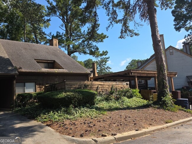 Photo - 76 Willowick Dr