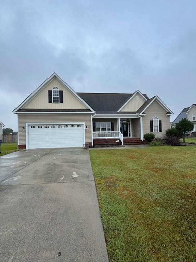 Building Photo - 131 Brookside Way