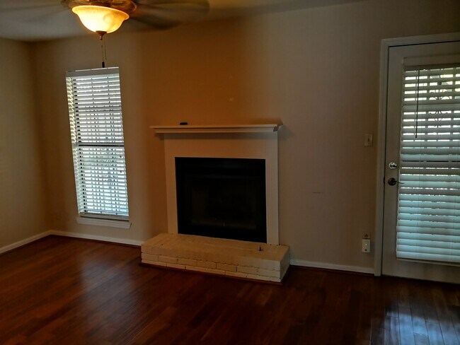 Photo - 1418 18th St S