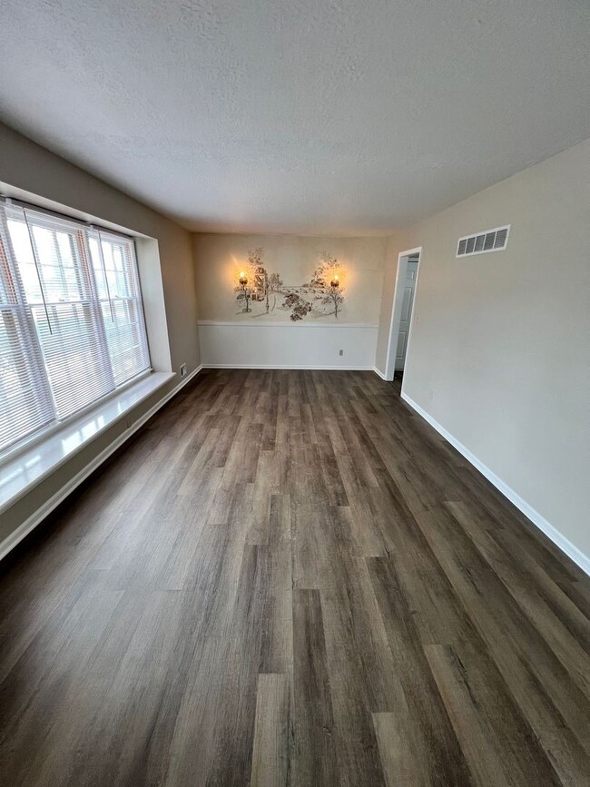 Photo - Spacious 3BR with Large Yard & 2-Car Garage