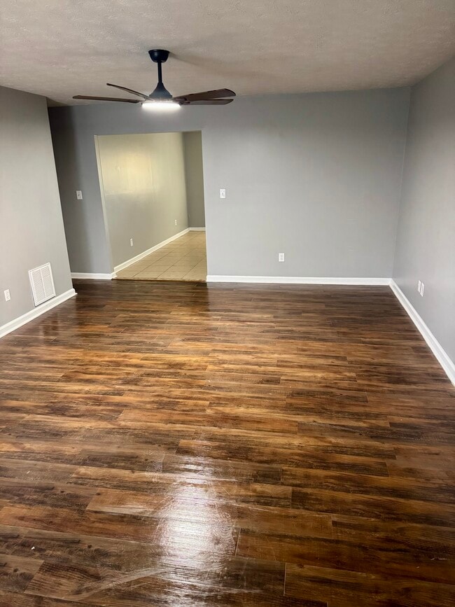 Photo - 2137 Fairway Ct SE Unit 2137