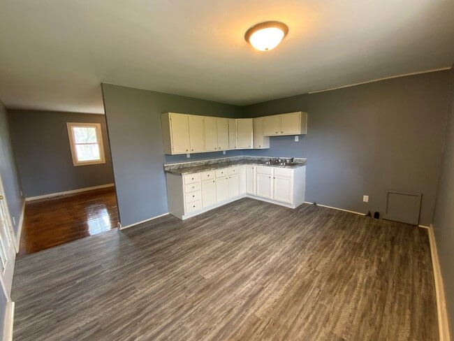 Photo - 205 North St