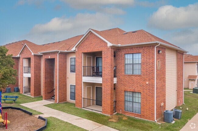 Crawford Park - Crawford Park Apartments