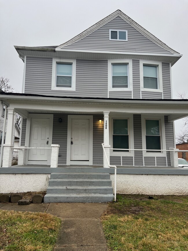 Building Photo - 1608 Xenia Ave Unit 1 Rental