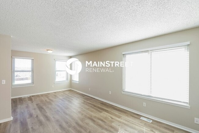 Photo - 5 Bedroom Pet-Friendly Home in AURORA, CO ...