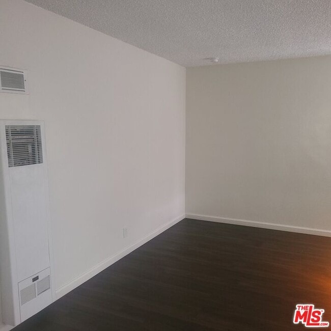 Photo - 2508 W El Segundo Blvd Unit F