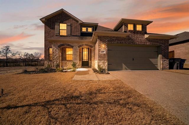 Photo - 2409 Lost Crk Dr