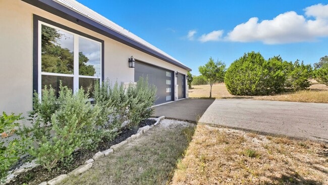 Photo - 103 River Mountain Dr