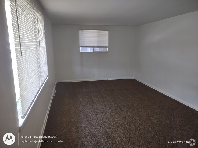 Building Photo - 228 Ralph Ct NW Unit 228 Ralph Ct. NW Canton Rental