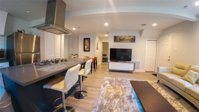 Photo - 10326 Meadow Lake Ln