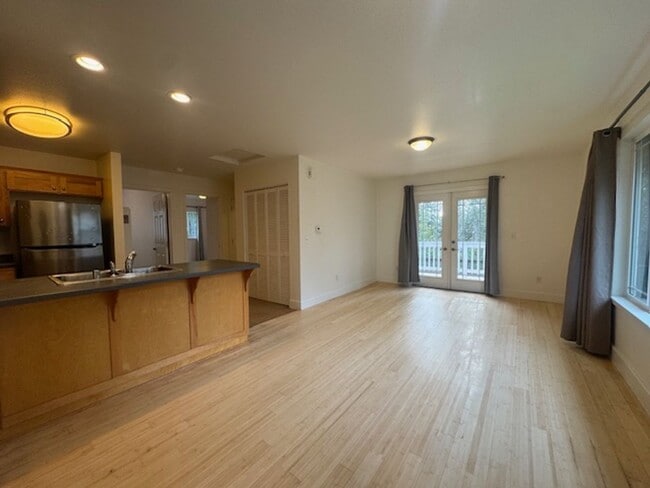 Photo - 2907 Janes Creek Dr Unit B